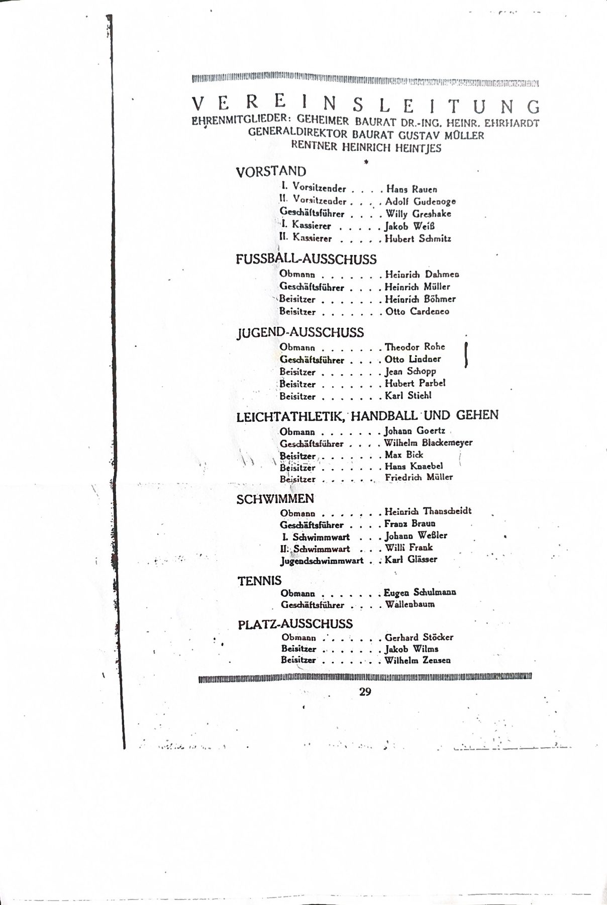 Seite aus dem Jahresheft 1929 mit der Vereinsleitung des B.V. 04