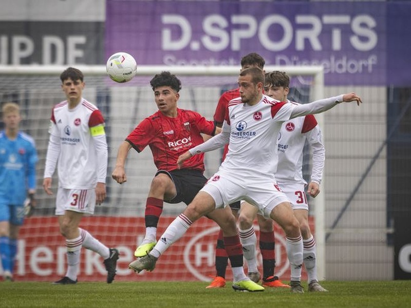 Spielszene der U19 Champions Trophy beim BV 04 Düsseldorf